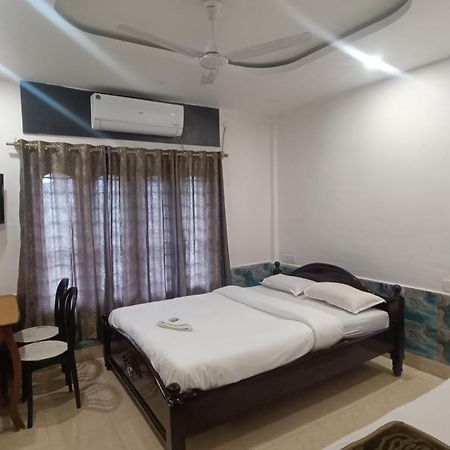 Hotel Santi Palace Bokakhat Экстерьер фото