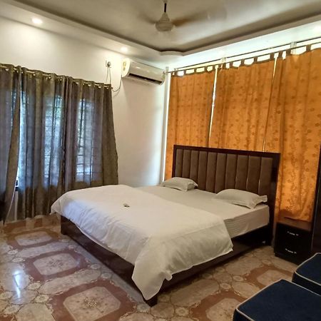 Hotel Santi Palace Bokakhat Экстерьер фото